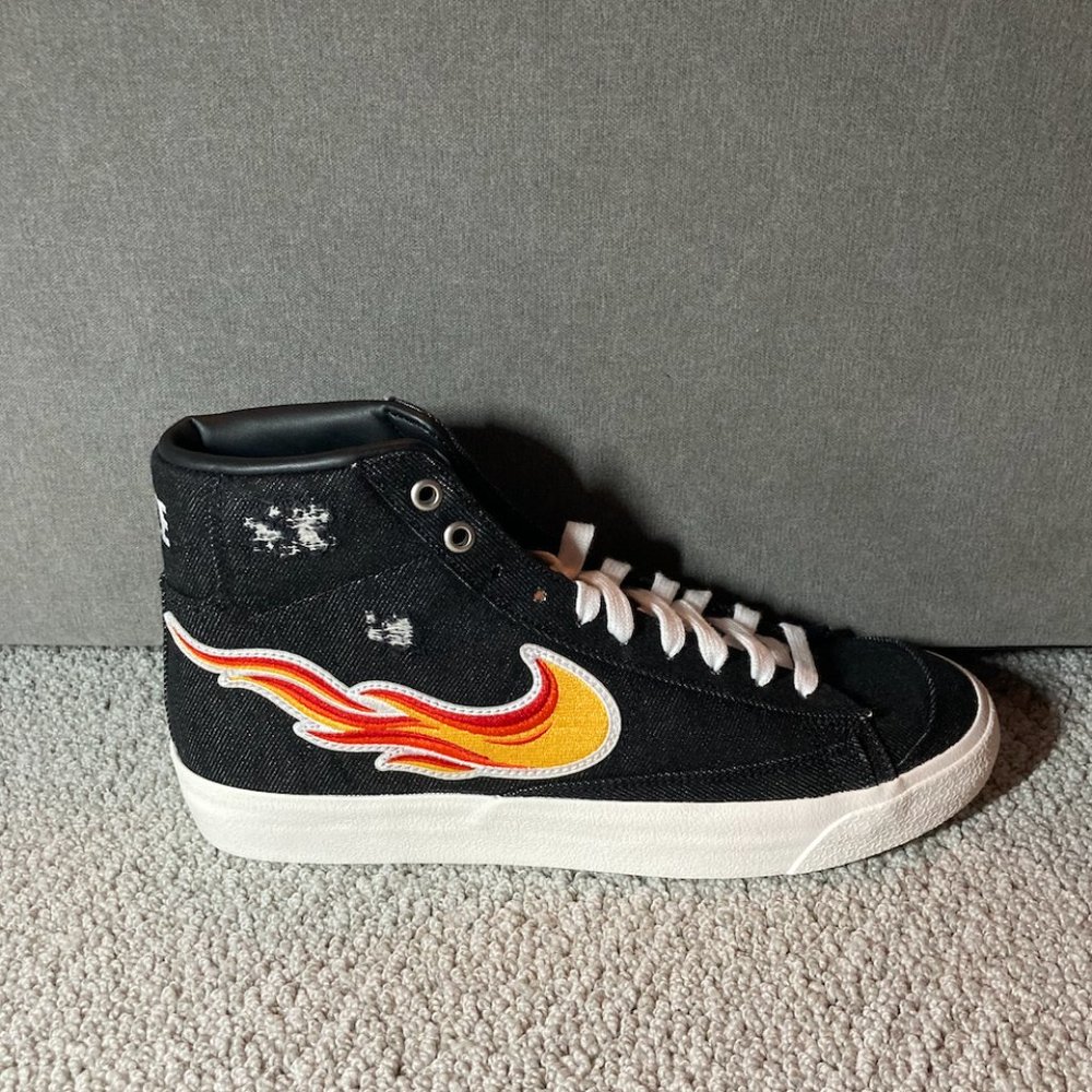 Nike Blazers Mid '77 Cleveland Rocks
